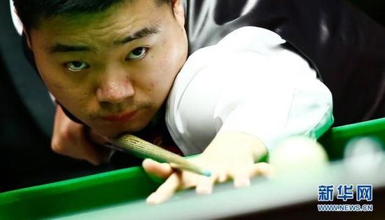 实现稳定爬 实现稳定爬